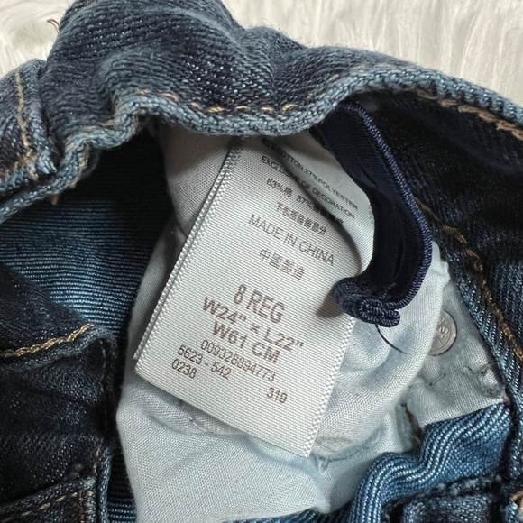 Boy's Levi's Jeans - Picture 4 of 6
